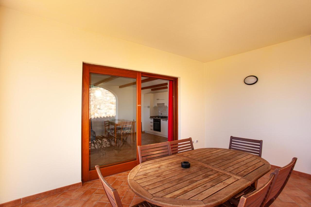 Appartamento Sole Mare Citai San Teodoro  Exterior foto